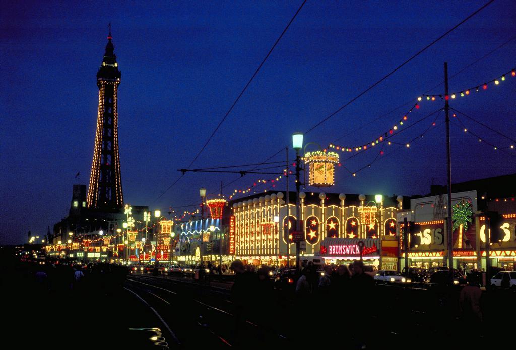 Airedale Hotel Blackpool Esterno foto